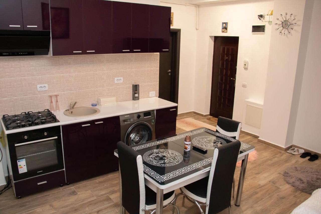 Apartament Capitala Militari Rosu Ngoại thất bức ảnh