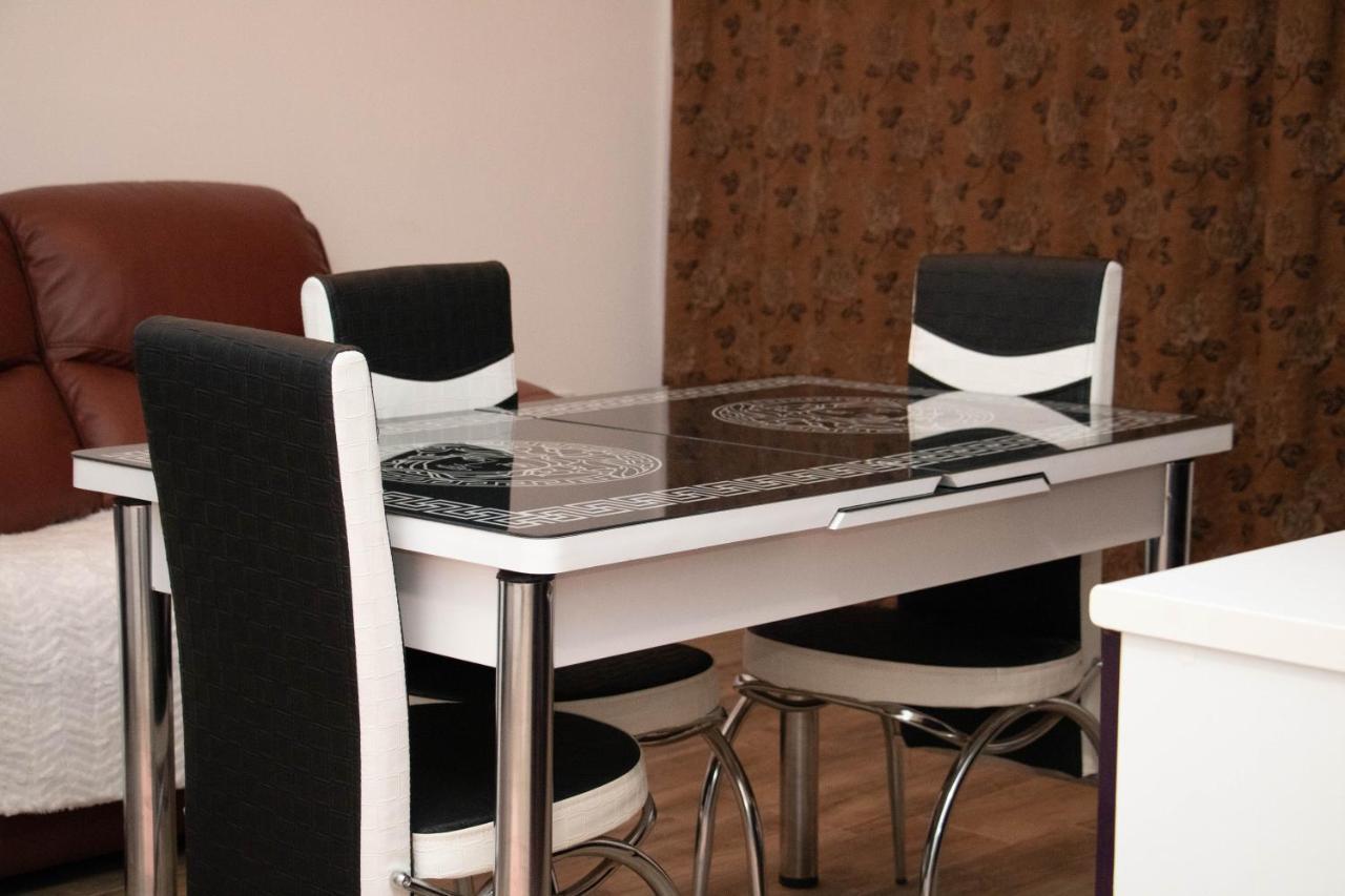 Apartament Capitala Militari Rosu Ngoại thất bức ảnh
